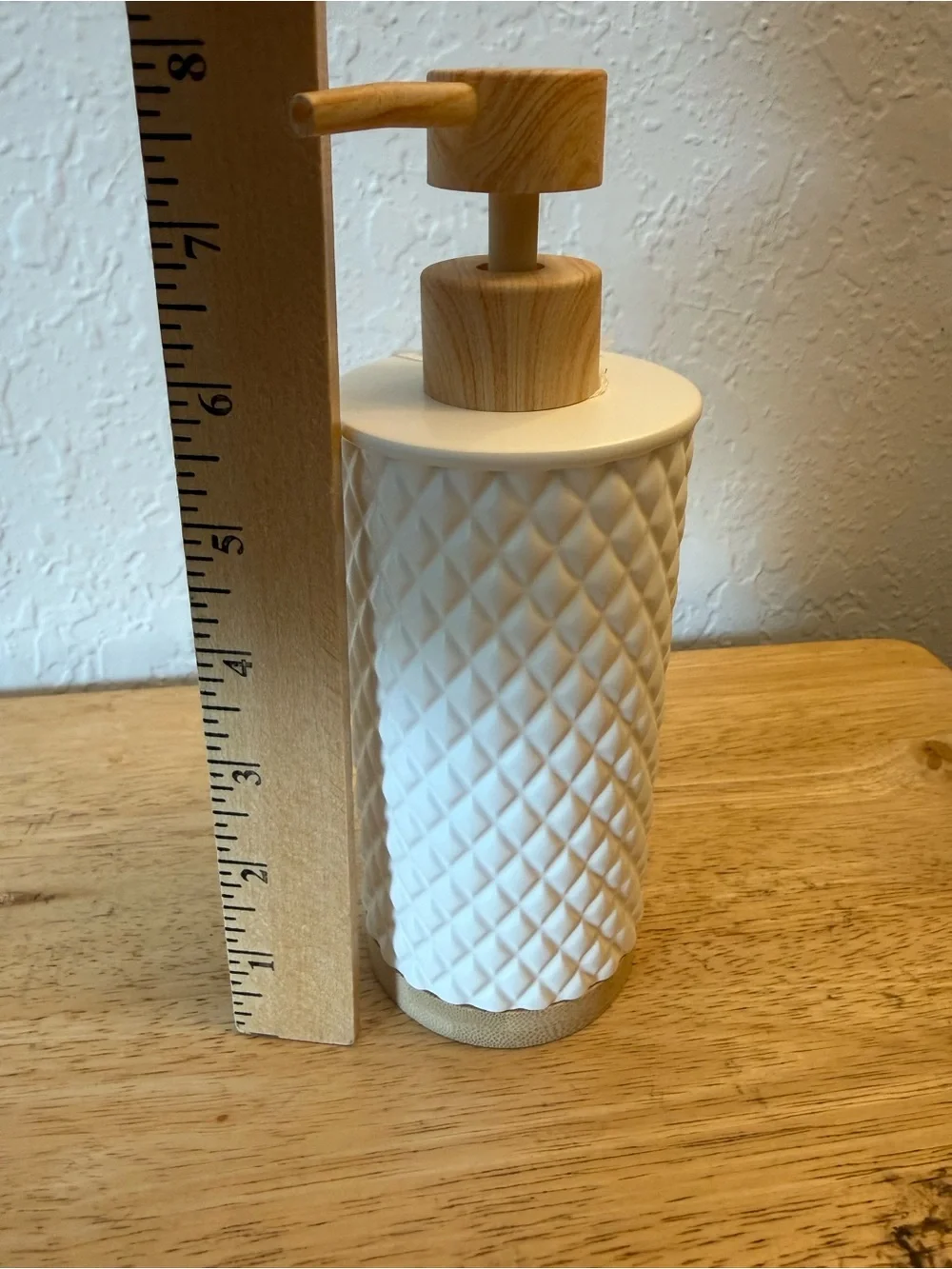 Ceramic White Soap Dispenser with Wood-Tone Pump - Bathroom Accessory